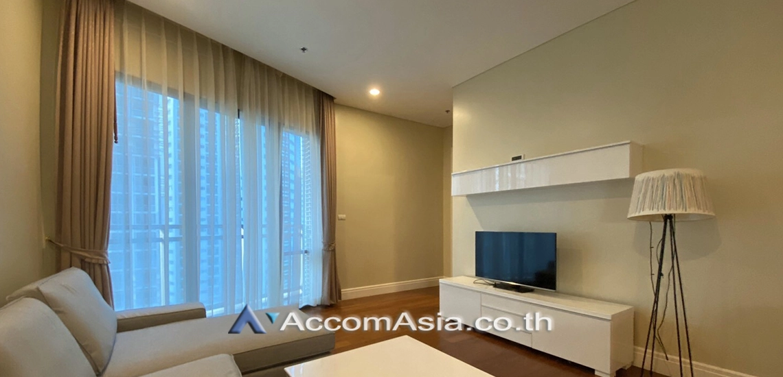  2 Bedrooms  Condominium For Rent & Sale in Sukhumvit, Bangkok  near BTS Phrom Phong (AA23562)