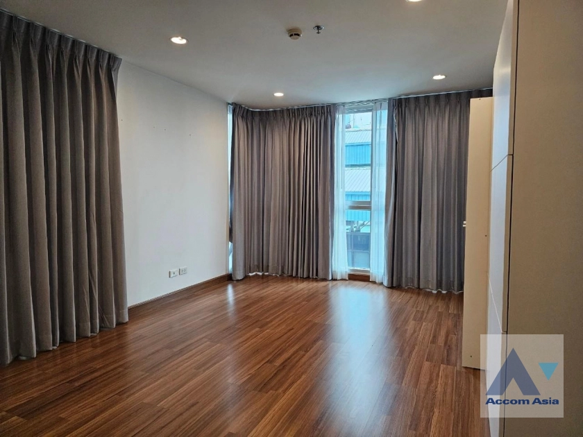 9  2 br Condominium for rent and sale in Ploenchit ,Bangkok BTS Ratchadamri at The Rajdamri AA23573