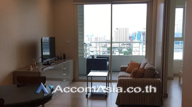  1 Bedroom  Condominium For Rent in Charoennakorn, Bangkok  near BTS Krung Thon Buri (AA23591)