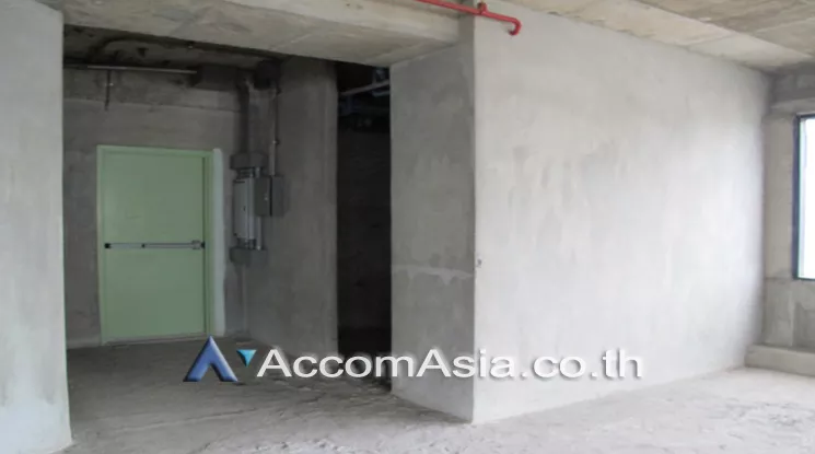 5  Office Space For Rent in Silom ,Bangkok BTS Sala Daeng at Skulthai Surawong AA23701