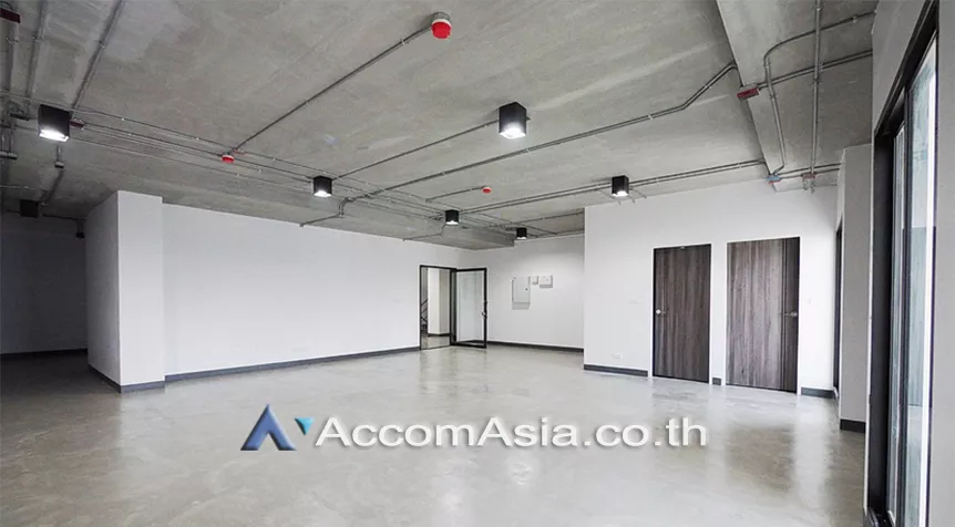  2  Office Space For Rent in Sukhumvit ,Bangkok BTS Thong Lo at 111 We space AA23713