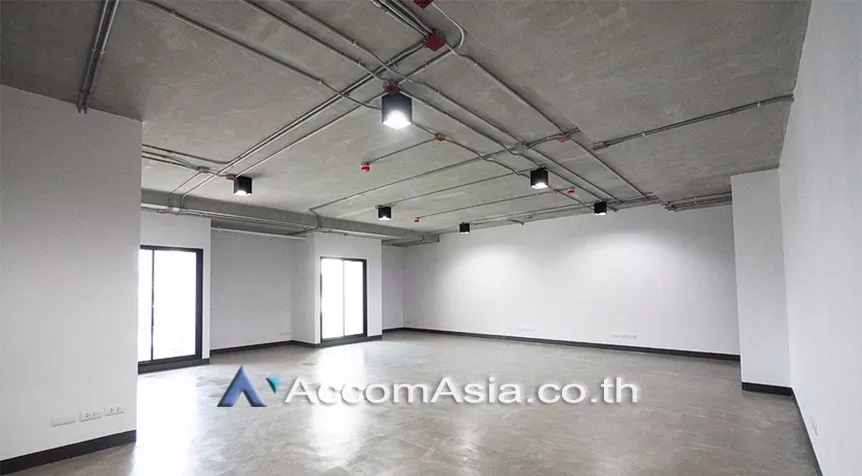  1  Office Space For Rent in Sukhumvit ,Bangkok BTS Thong Lo at 111 We space AA23714