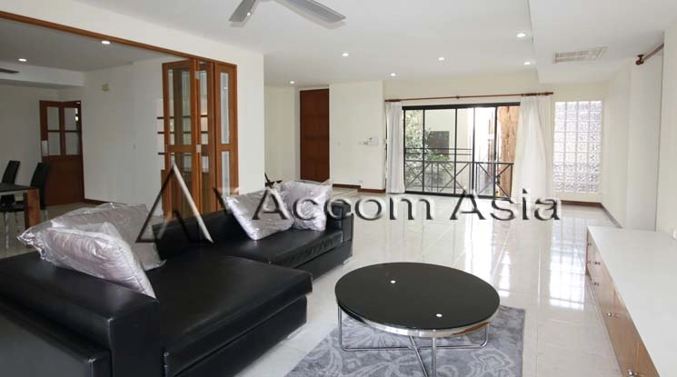 10  3 br Apartment For Rent in Sukhumvit ,Bangkok BTS Phrom Phong at Peaceful Residential Location 1000 Meters to BTS 2017401
