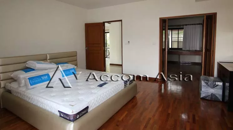 8  3 br Apartment For Rent in Sukhumvit ,Bangkok BTS Phrom Phong at Homely Atmosphere And Privacy 2017401