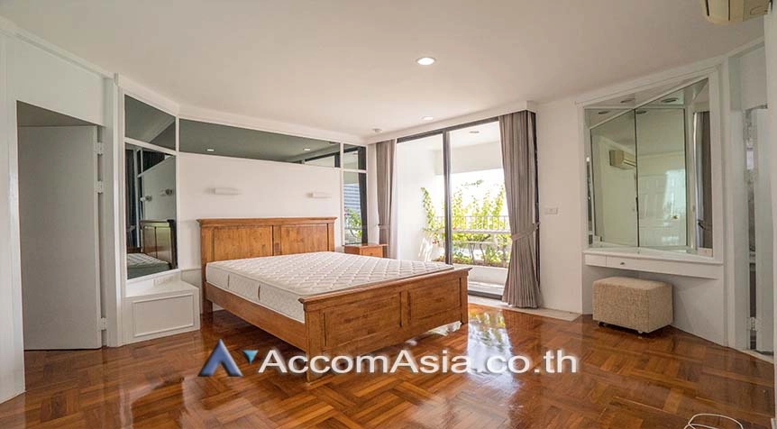 9  5 br Apartment For Rent in Silom ,Bangkok BTS Chong Nonsi at Simply Life AA23731
