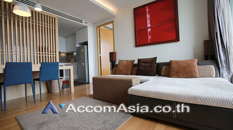 Aequa Residence Sukhumvit 49 Condominium