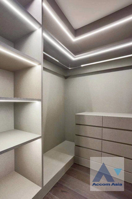 27  3 br Condominium For Sale in Sukhumvit ,Bangkok BTS Thong Lo at Nivati Thonglor AA23792