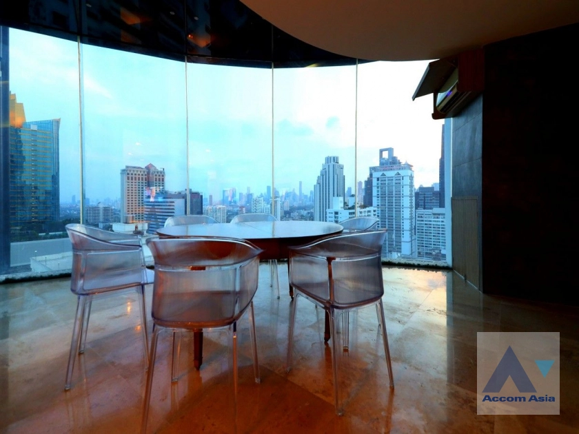 26  4 br Condominium For Sale in Sukhumvit ,Bangkok BTS Asok - MRT Sukhumvit at The Master Centrium Asoke-Sukhumvit AA23834
