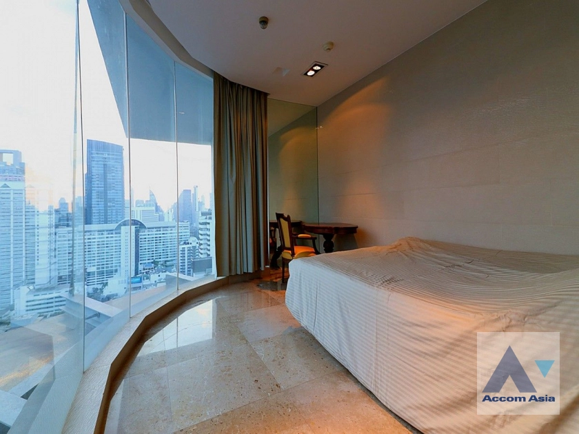 25  4 br Condominium For Sale in Sukhumvit ,Bangkok BTS Asok - MRT Sukhumvit at The Master Centrium Asoke-Sukhumvit AA23834