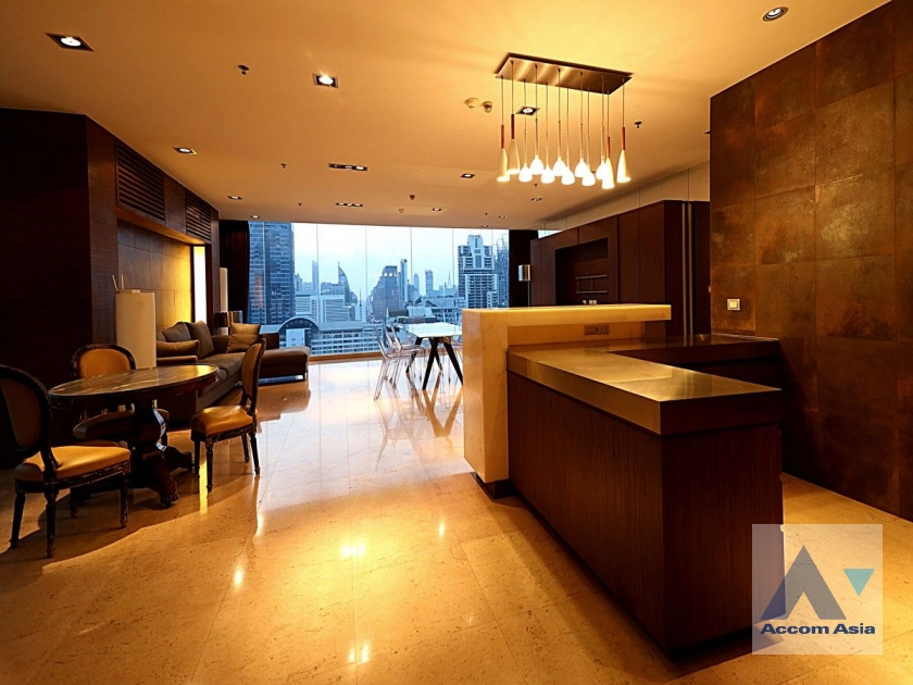9  4 br Condominium For Sale in Sukhumvit ,Bangkok BTS Asok - MRT Sukhumvit at The Master Centrium Asoke-Sukhumvit AA23834