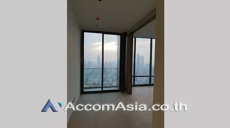  1  1 br Condominium For Sale in Silom ,Bangkok BTS Chong Nonsi at Ashton Silom AA23928