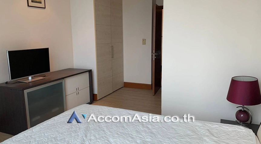 unit 2 Bedrooms  Condominium For Rent & Sale in Sathorn, Bangkok  near BTS Chong Nonsi (AA23944)