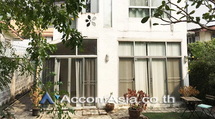 9  3 br House For Rent in sathorn ,Bangkok BTS Surasak AA23948