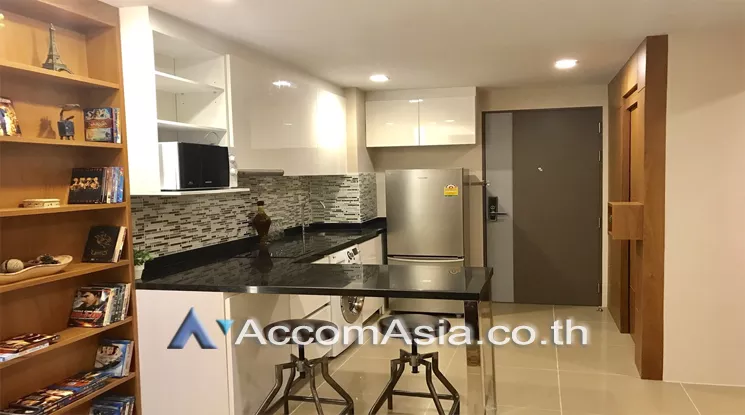 unit 1 Bedroom  Condominium For Rent in Sukhumvit, Bangkok  near BTS Asok - MRT Sukhumvit (AA23951)