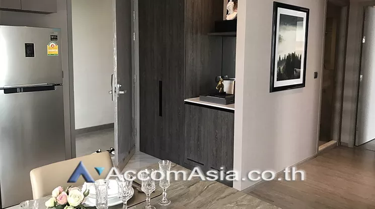  2 Bedrooms  Condominium For Sale in Sukhumvit, Bangkok  near BTS Ekkamai (AA23958)