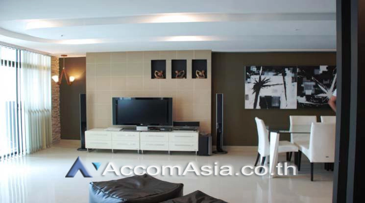 unit 2 Bedrooms  Condominium For Rent in Sukhumvit, Bangkok  near BTS Phrom Phong (AA23961)