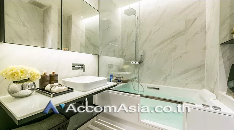 unit 2 Bedrooms  Condominium For Sale in Sukhumvit, Bangkok  near BTS Thong Lo (AA23985)