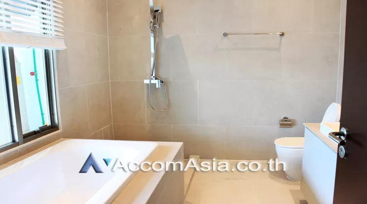 21  3 br Townhouse for rent and sale in Sukhumvit ,Bangkok BTS Thong Lo at Townhouse in Sukhumvit AA23999