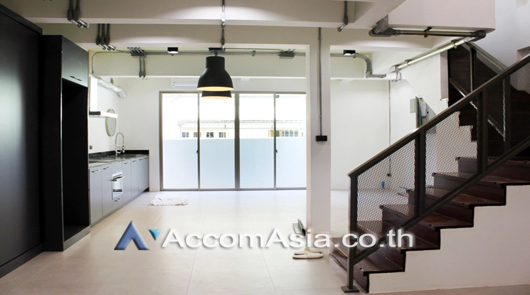 8  3 br Townhouse for rent and sale in Sukhumvit ,Bangkok BTS Thong Lo at Townhouse in Sukhumvit AA23999