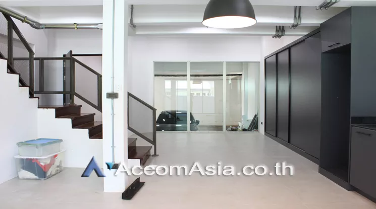 9  3 br Townhouse for rent and sale in Sukhumvit ,Bangkok BTS Thong Lo at Townhouse in Sukhumvit AA23999
