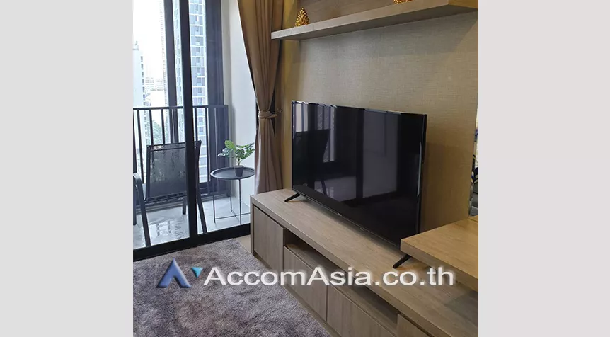 unit 1 Bedroom  Condominium For Rent & Sale in Sukhumvit, Bangkok  near BTS Asok - MRT Sukhumvit (AA24000)