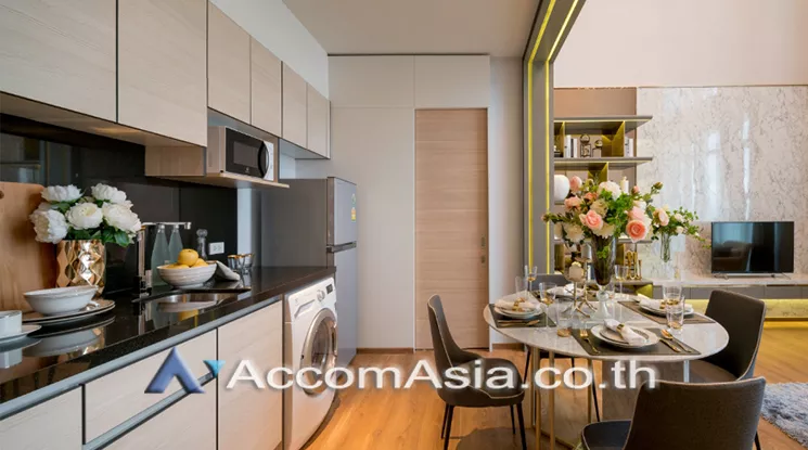 Duplex Condo |  2 Bedrooms  Condominium For Sale in Sukhumvit, Bangkok  near BTS Phrom Phong (AA24012)