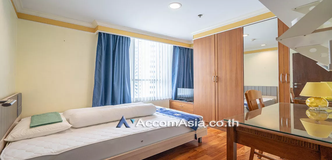 5  2 br Condominium For Rent in Ploenchit ,Bangkok BTS Chitlom at Urbana Langsuan 23717