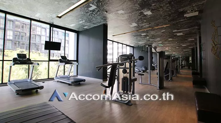unit 1 Bedroom  Condominium For Sale in Ploenchit, Bangkok  near BTS Ploenchit (AA24034)