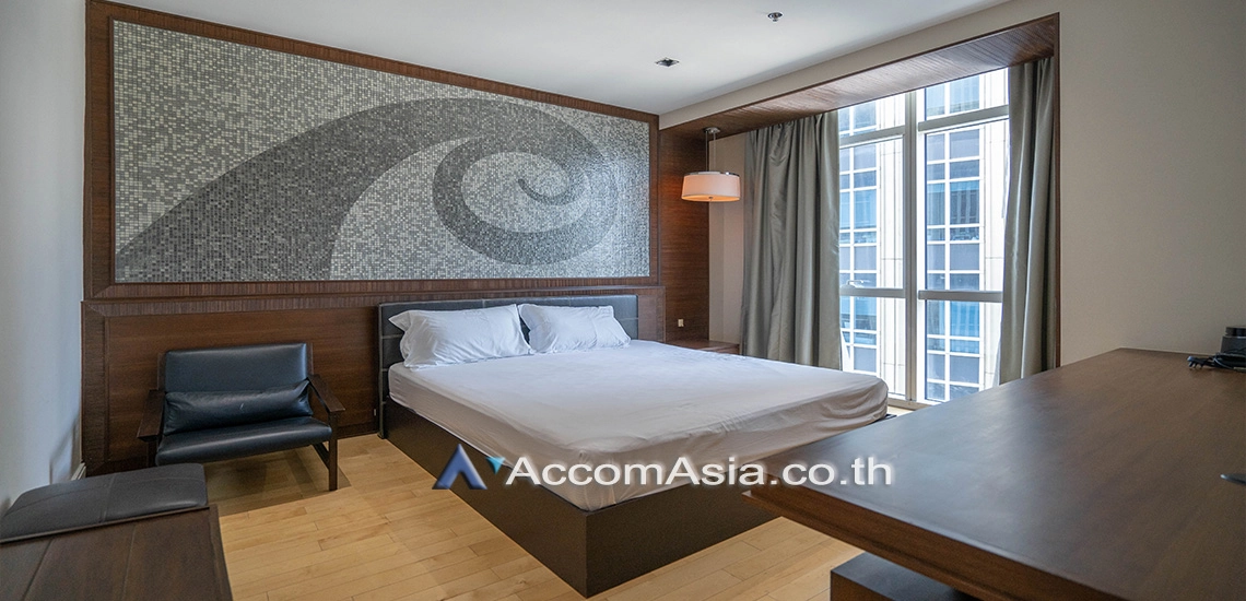 4  2 br Condominium For Rent in Ploenchit ,Bangkok BTS Ploenchit at Athenee Residence AA24064