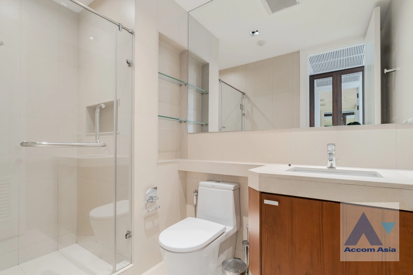 29  4 br Condominium For Rent in Ploenchit ,Bangkok BTS Ploenchit at Athenee Residence AA24066