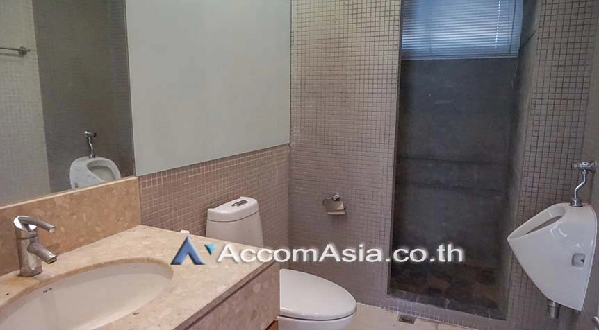 6  4 br House for rent and sale in Sukhumvit ,Bangkok BTS Thong Lo at Privacy and Peaceful AA24100