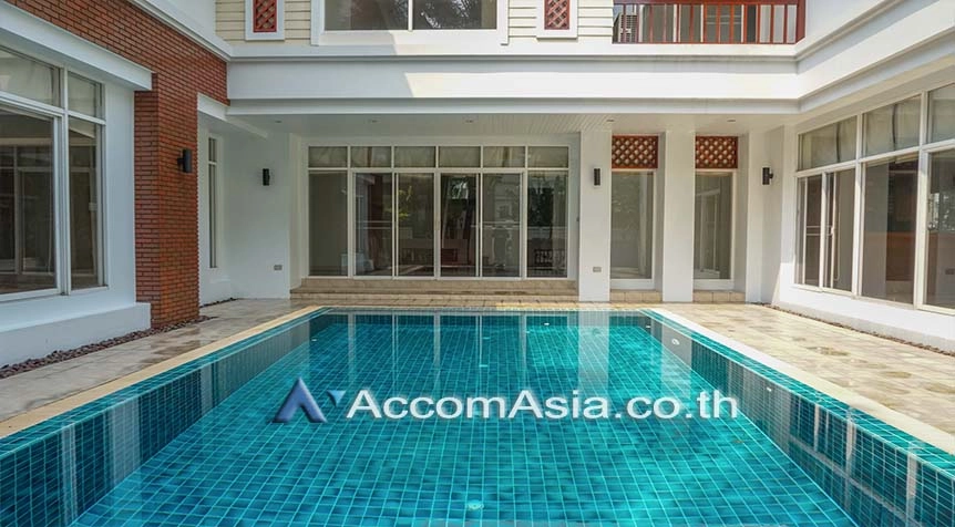 unitPrivate Swimming Pool, Pet friendly | Large private house with indoor pool and garden in Sukhumvit (AA24100)