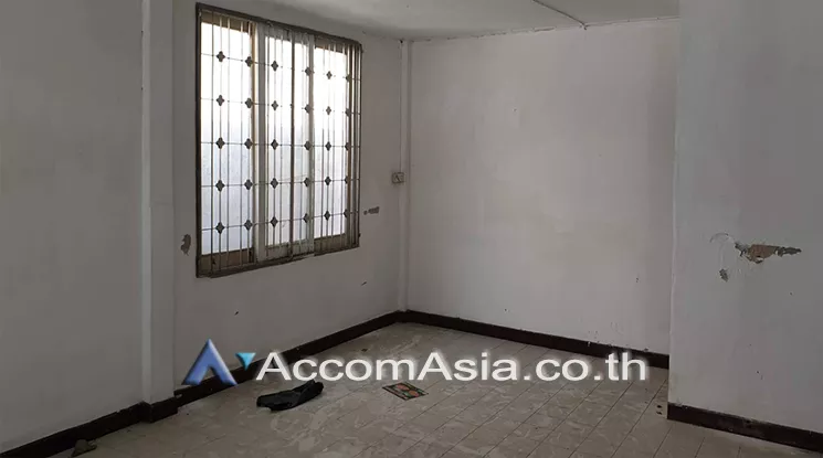 Home Office |  2 Bedrooms  House For Rent in Ploenchit, Bangkok  near MRT Lumphini (AA24101)