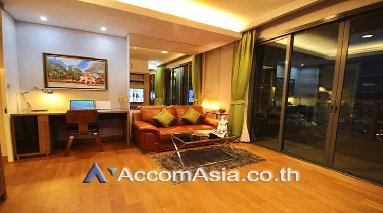 unit 2 Bedrooms  Condominium For Rent in Sukhumvit, Bangkok  near BTS Phrom Phong (AA24108)