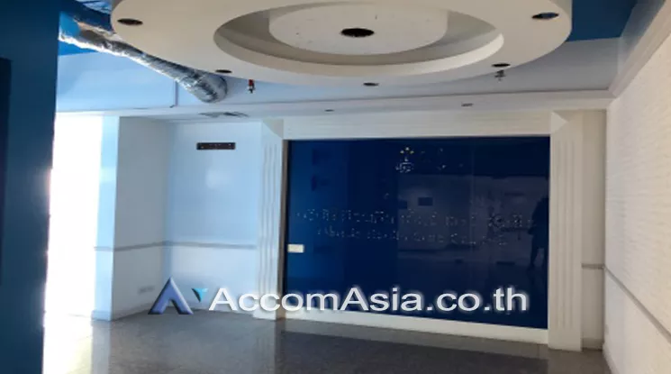  1  Office Space For Rent in Charoen Nakhon ,Bangkok BTS Krung Thon Buri - BTS Wongwian Yai at Sinn Sathorn Tower AA24121