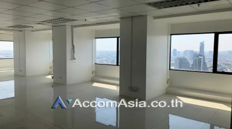 5  Office Space For Rent in Charoennakorn ,Bangkok BTS Krung Thon Buri - BTS Wongwian Yai at Sinn Sathorn Tower AA24121