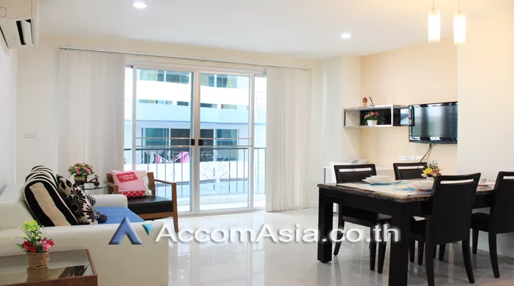 unit 2 Bedrooms  Apartment For Rent in Sukhumvit, Bangkok  near BTS Phrom Phong (AA24124)