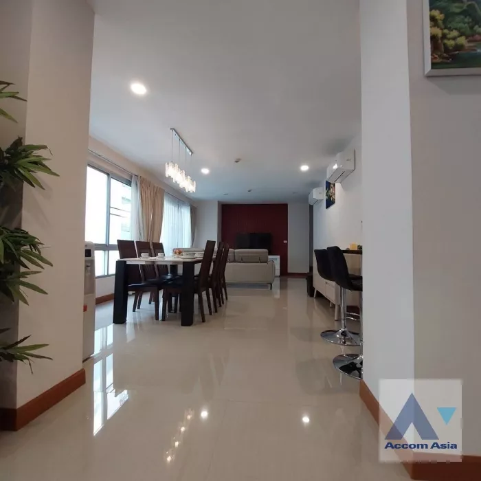 5  3 br Apartment For Rent in Sukhumvit ,Bangkok BTS Phrom Phong at Perfect Location Apartment in the heart of Phrom Phong AA24126