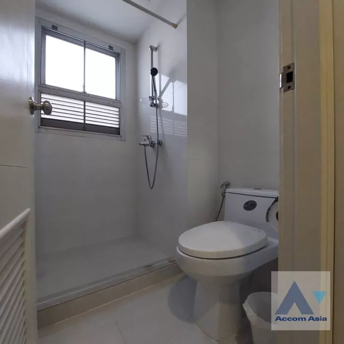 15  3 br Apartment For Rent in Sukhumvit ,Bangkok BTS Phrom Phong at Perfect Location Apartment in the heart of Phrom Phong AA24126
