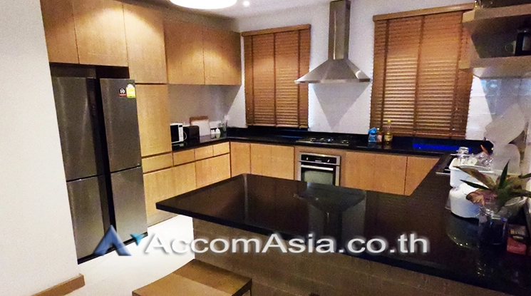  1  6 br Townhouse for rent and sale in Sukhumvit ,Bangkok BTS Nana AA24134