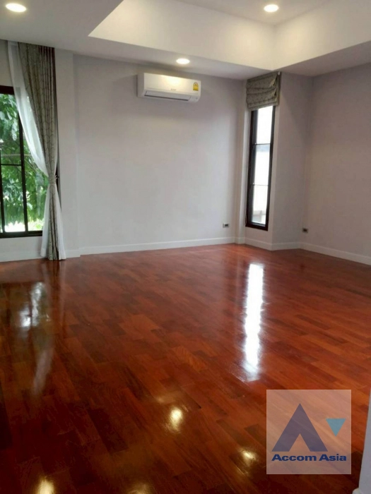 14  4 br House For Rent in Sukhumvit ,Bangkok BTS Phrom Phong AA24156