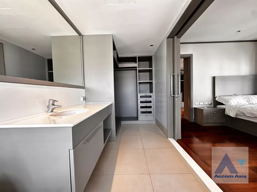  1  3 br Condominium for rent and sale in Sukhumvit ,Bangkok BTS Phrom Phong at Le Raffine Sukhumvit 31 AA24166