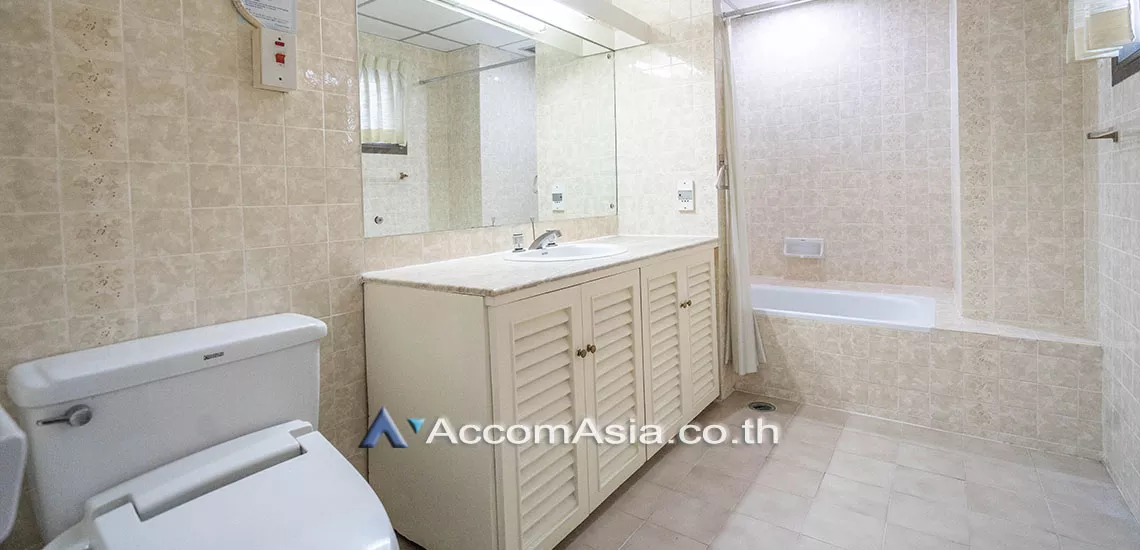 10  3 br Apartment for rent and sale in Sukhumvit ,Bangkok BTS Phrom Phong at Suite For Family AA24172