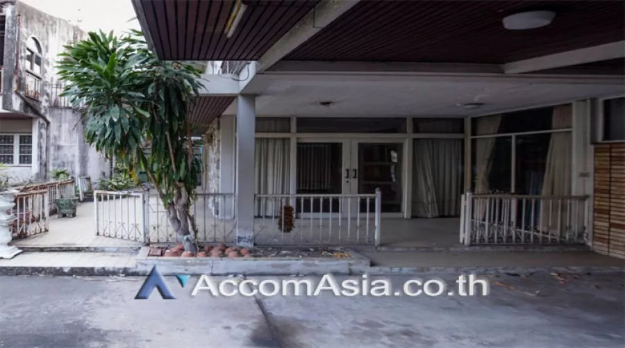 5  4 br House For Sale in sukhumvit ,Bangkok BTS Thong Lo AA24176