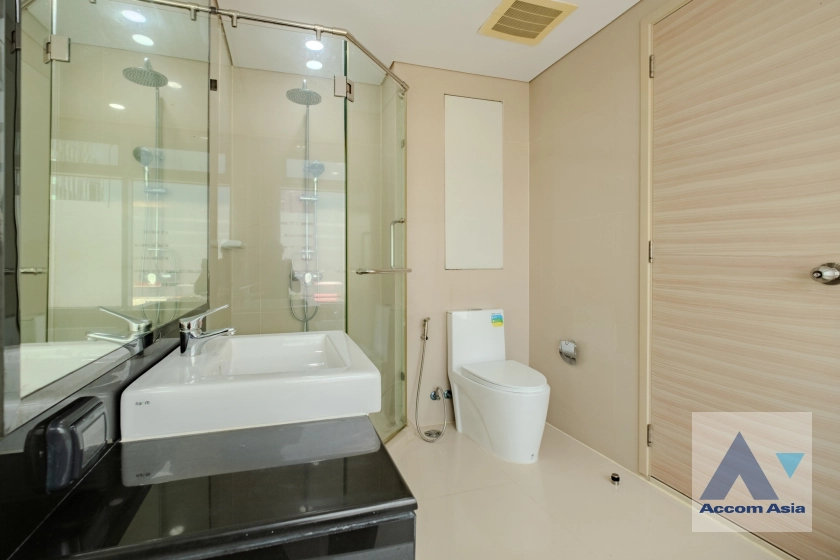 14  2 br Condominium for rent and sale in Sukhumvit ,Bangkok BTS Ekkamai at Fullerton Sukhumvit AA24182