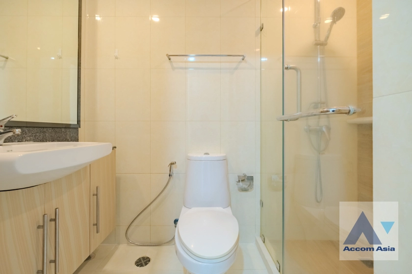 17  2 br Condominium for rent and sale in Sukhumvit ,Bangkok BTS Ekkamai at Fullerton Sukhumvit AA24182