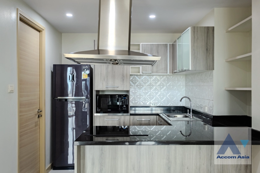 unitPet friendly | Nice view  2 bedrooms at Fullerton Sukhumvit main road close to Thonglor Ekkamai BTS