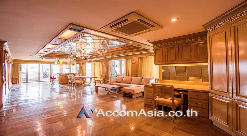  2  4 br Condominium For Rent in Sukhumvit ,Bangkok BTS Nana at Crystal Garden 23734