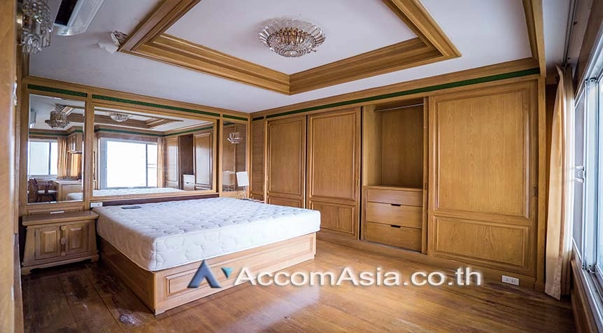 8  4 br Condominium For Rent in Sukhumvit ,Bangkok BTS Nana at Crystal Garden 23734