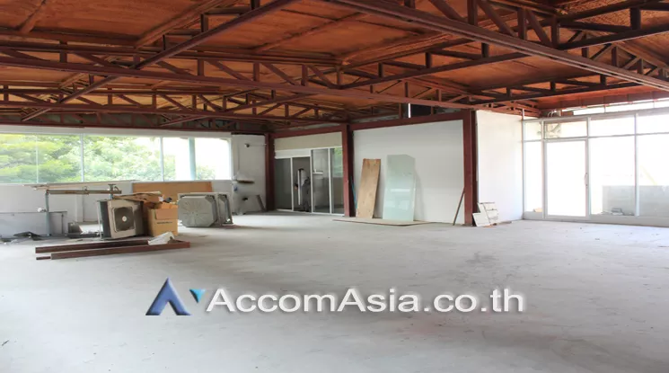  2  Office Space For Rent in Sukhumvit ,Bangkok BTS Phra khanong at Jasmine Resort AA24188